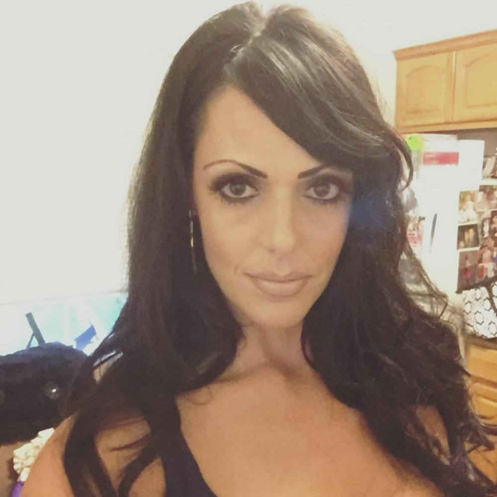 Meet your Posher, Jennifer ann